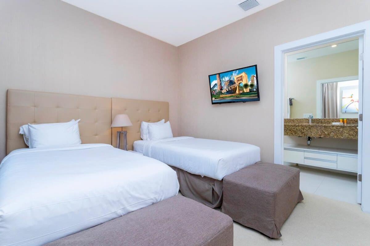 Stunning 4Bd Close To Disney @ Magic Village 7614 ออร์ลันโด ภายนอก รูปภาพ