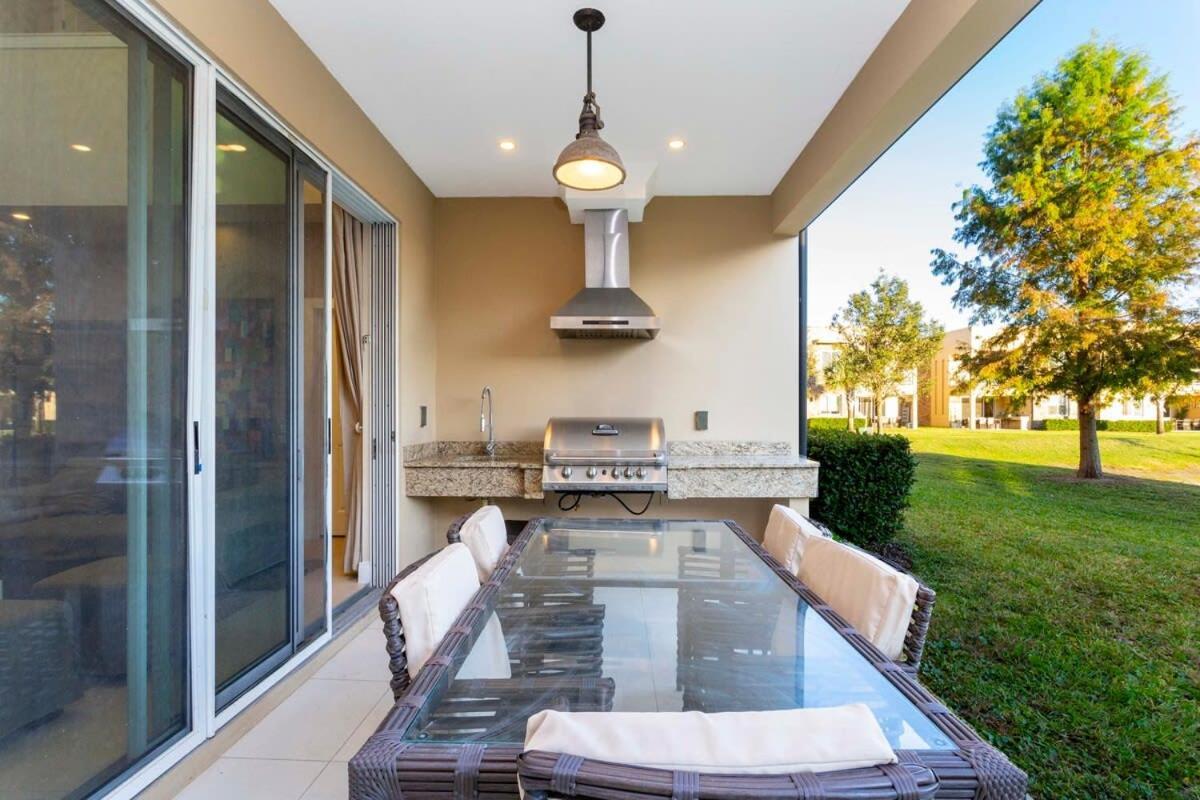 Stunning 4Bd Close To Disney @ Magic Village 7614 ออร์ลันโด ภายนอก รูปภาพ